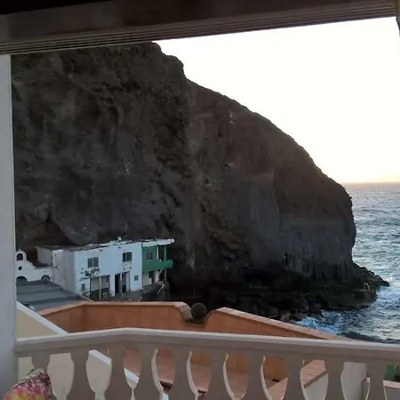 Caleta Roques Фасния