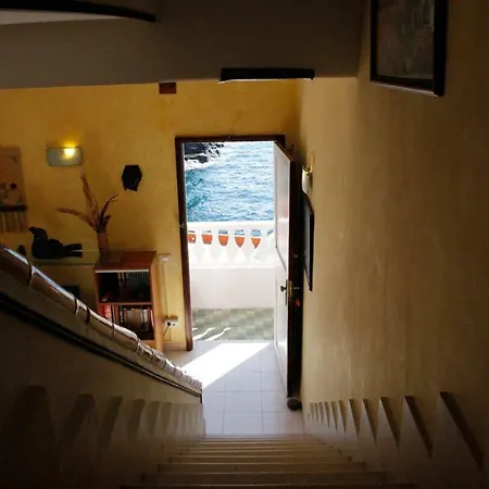 Semesterbostad Caleta Roques