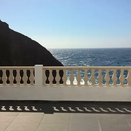 בית נופש Caleta Roques Fasnia