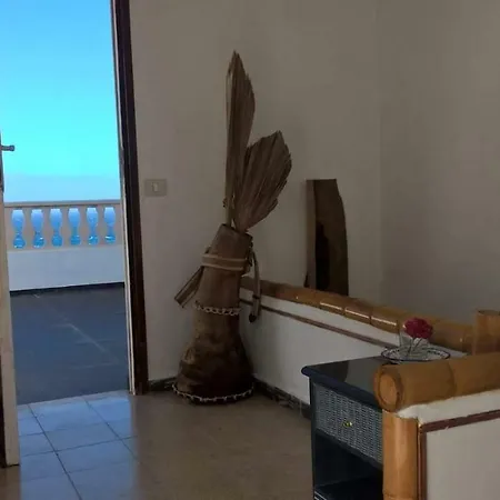 Caleta Roques בית נופש